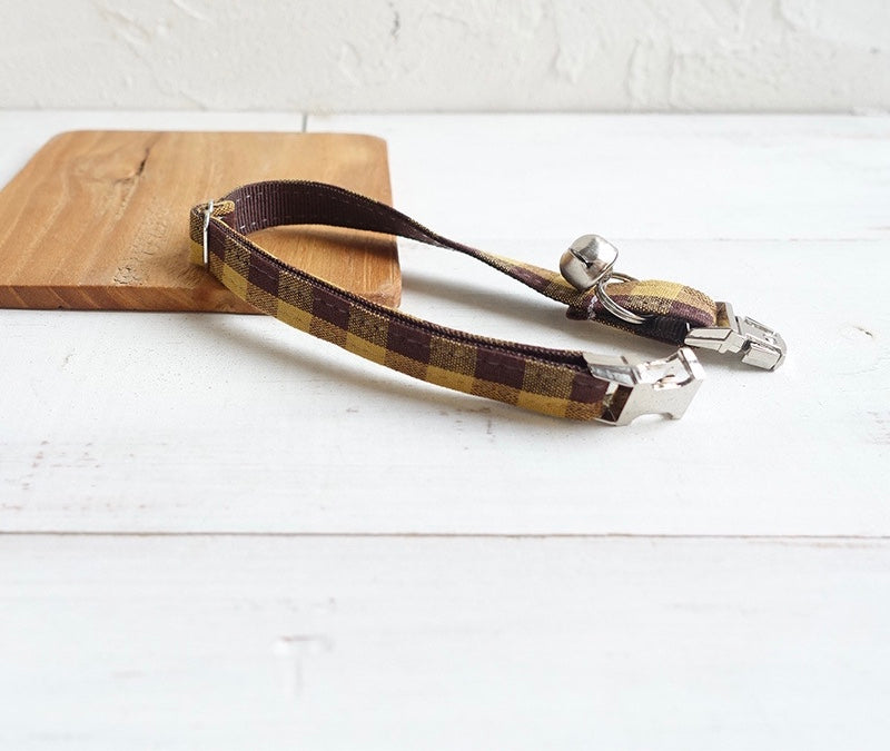 Plaid Pet Collar in brown-yellow, adjustable nylon collar with metal buckle
