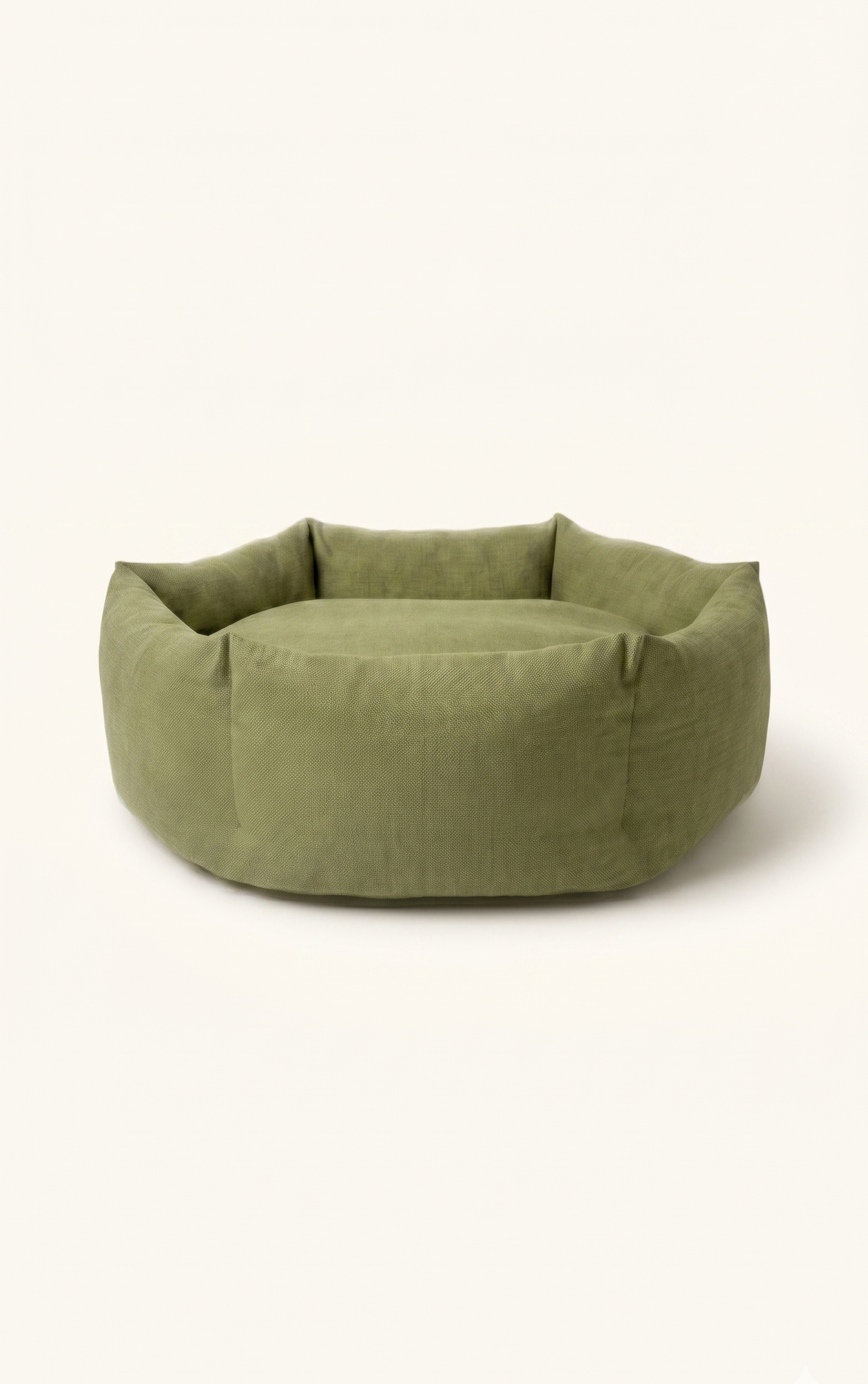 Comfortable donut nest dog bed